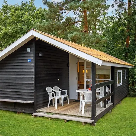 Σπίτι διακοπών 2 Bedroom Amazing In *