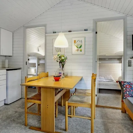 Σπίτι διακοπών 2 Bedroom Amazing In *