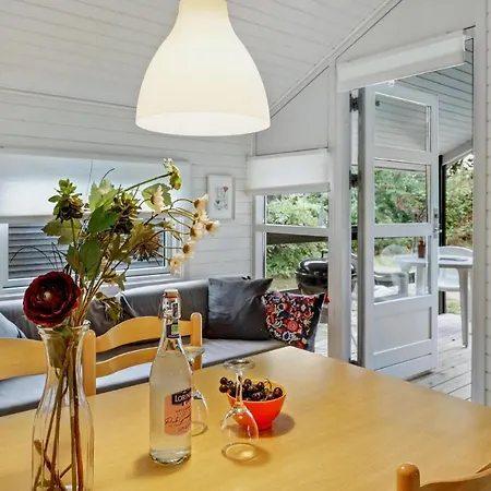 Σπίτι διακοπών 2 Bedroom Amazing In