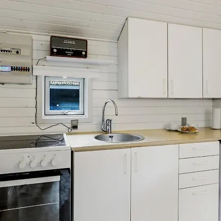 2 Bedroom Amazing In Σπίτι διακοπών Neksø