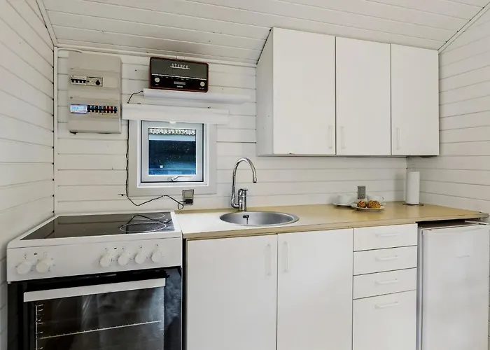 2 Bedroom Amazing In 度假居 内克瑟